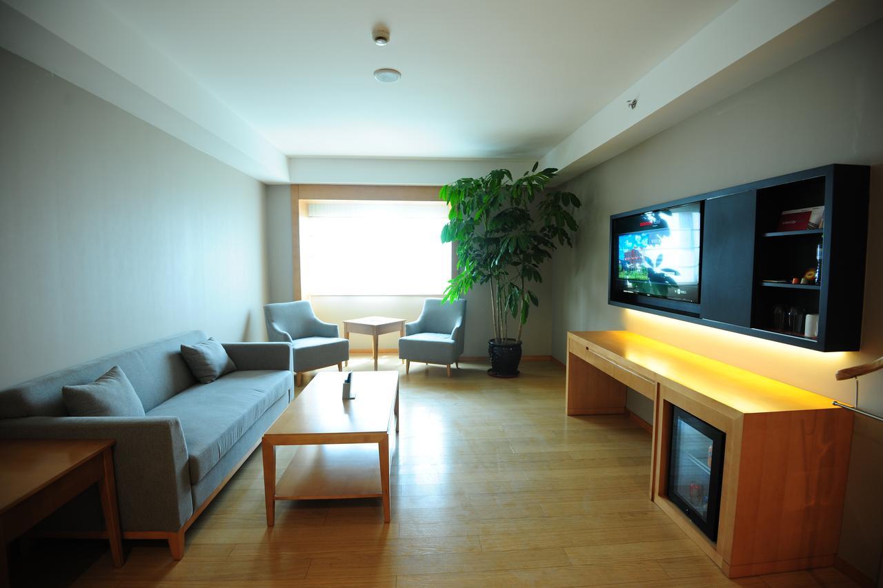 Intercity Hotel Циндао Экстерьер фото