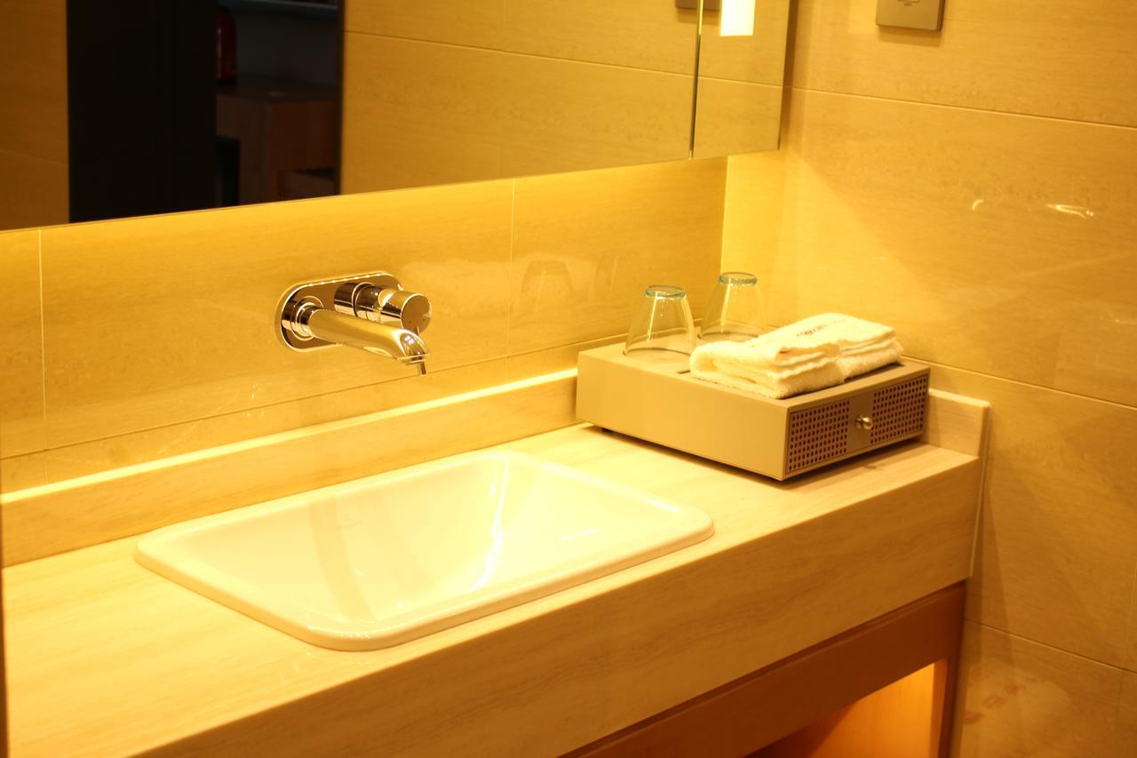 Intercity Hotel Циндао Экстерьер фото